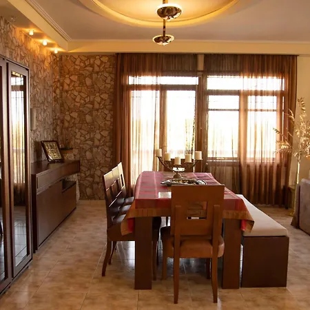 El Paraiso Premium Semesterbostad