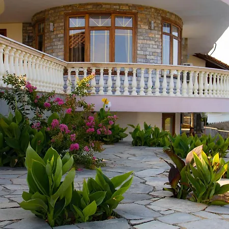 El Paraiso Premium *