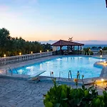 El Paraiso Premium *